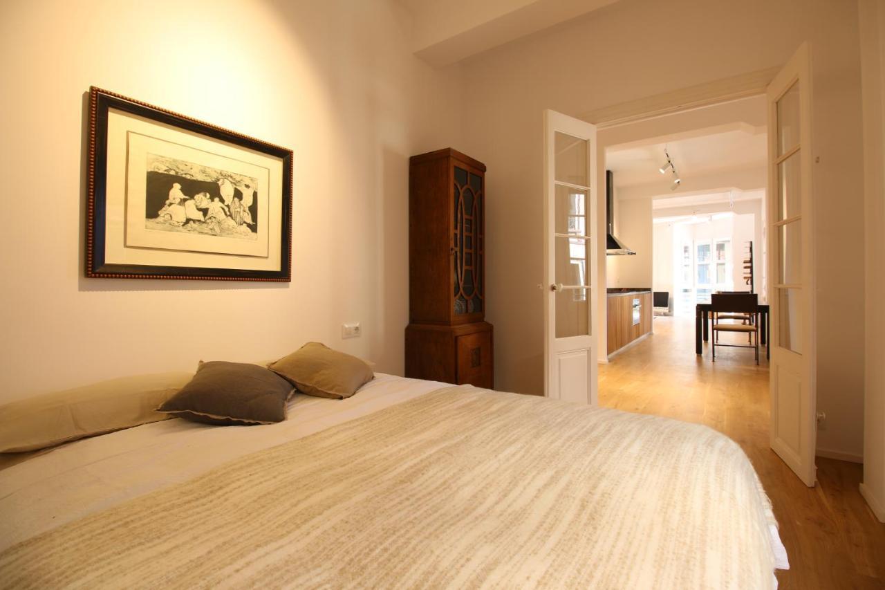 Exclusive And Luminous Apartment In The Coolest Area Of Bilbao Bagian luar foto