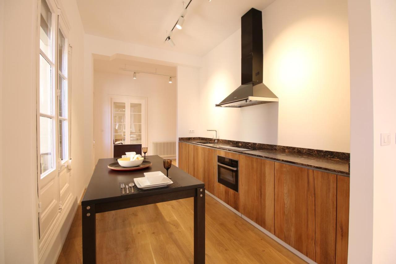 Exclusive And Luminous Apartment In The Coolest Area Of Bilbao Bagian luar foto